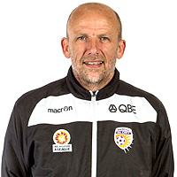 Kenny Lowe