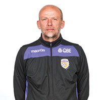 Kenny Lowe